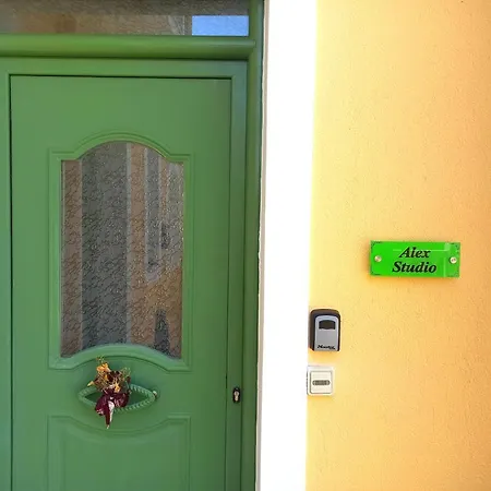 Alex Downtown 阿尔戈斯托利翁